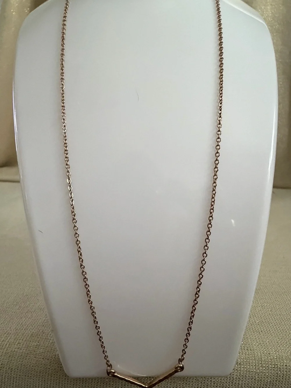 Minimalist V-Shaped Pendant Necklace - Gold-Tone